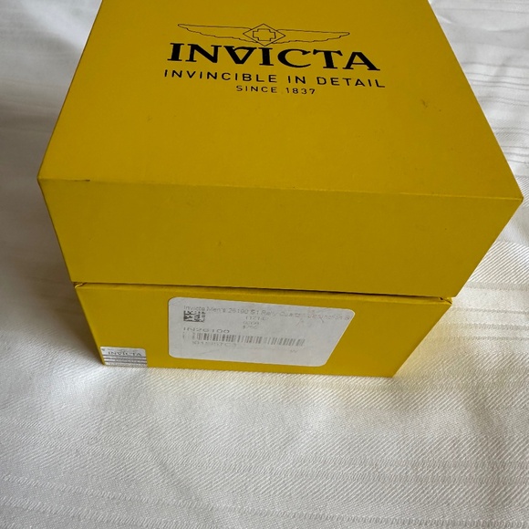 INVICTA WATCH MODEL 26100 - Picture 3 of 11